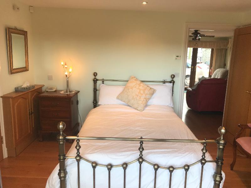 Отель Orchard Manor Probus Экстерьер фото